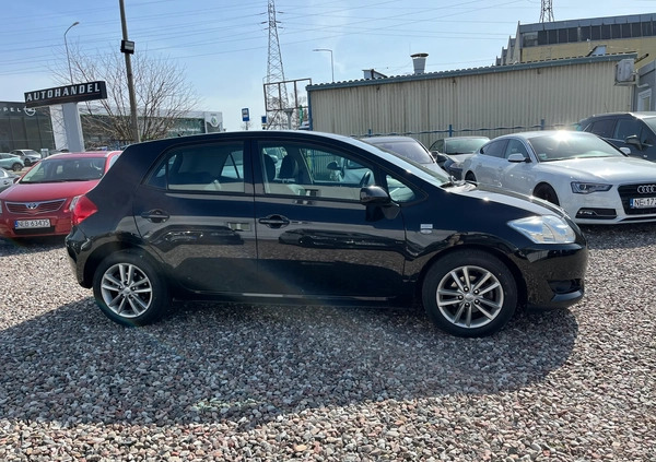 Toyota Auris cena 29900 przebieg: 129240, rok produkcji 2010 z Warta małe 596